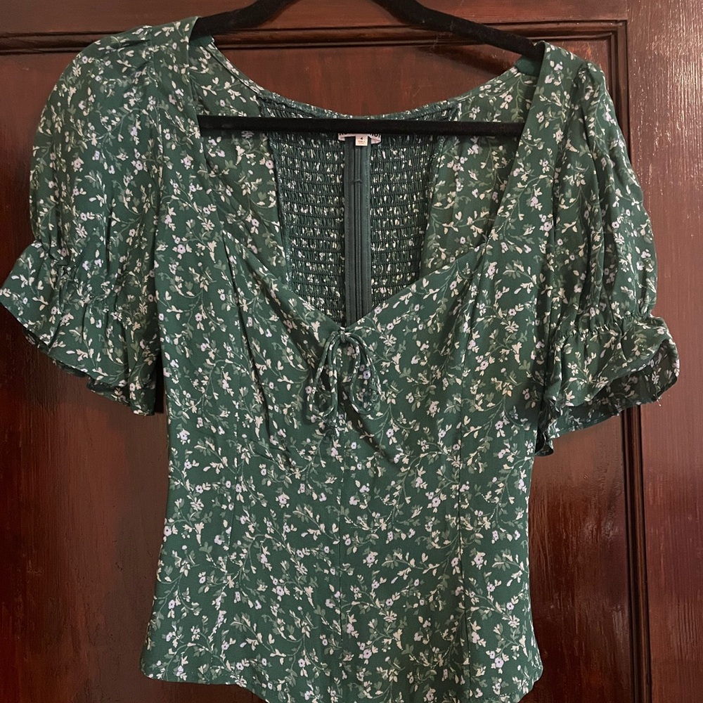 Reformation size 4 floral top
